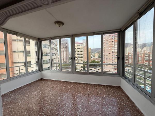 Venta de piso en Piso en Calle Derramador, Zona Rincón Alto, Benidorm, Benidorm
 photo 1