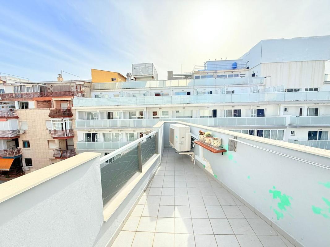 Venta de piso en Piso en Calle de la Montera, Pueblo Poniente, Benidorm, Benidorm
photo 5