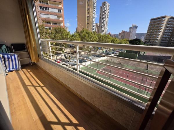 Sprzedaż mieszkania w Piso en Calle Kennedy, Pueblo Levante, Benidorm, Benidorm
 photo 1