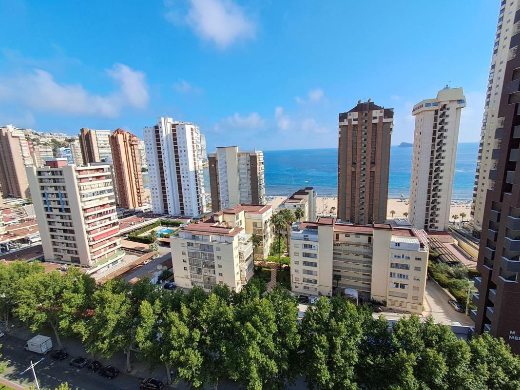 Sprzedaż mieszkania w Piso en Avenida del Mediterráneo, 43, Playa de Levante, Benidorm, Benidorm
 photo 2