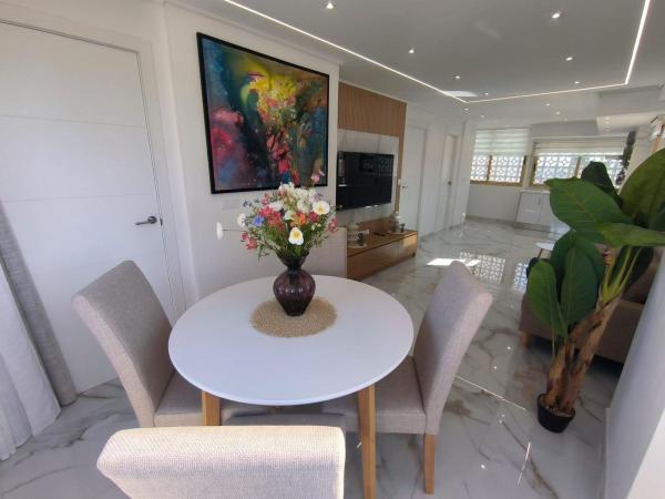 Venta de piso en Piso en Zona Rincón Bajo, Benidorm, Benidorm
photo 1