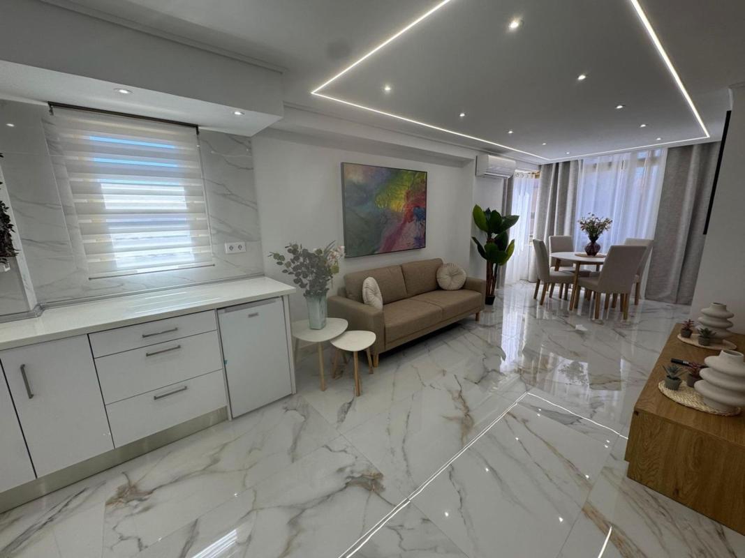 Venta de piso en Piso en Avenida Juan Fuster Zaragoza, Zona Rincón Bajo, Benidorm, Benidorm
 photo 2
