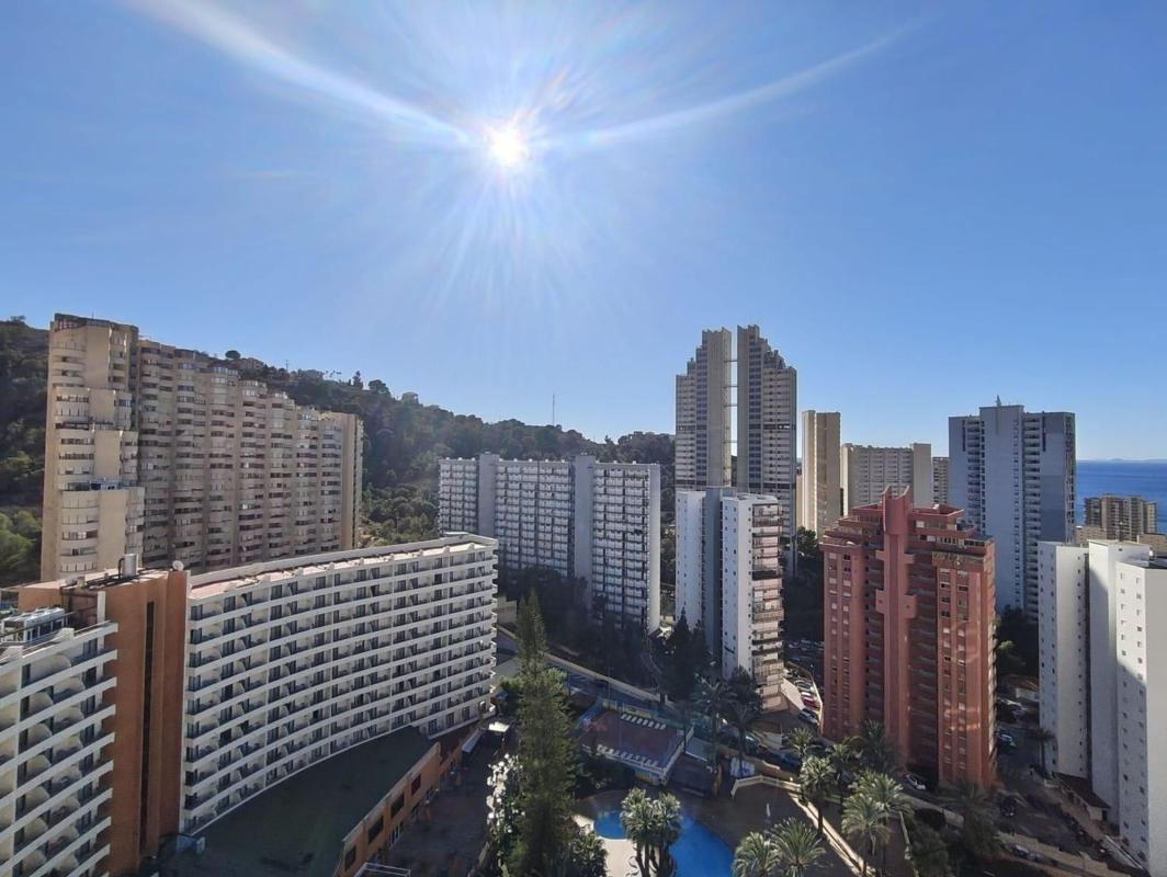 Venta de piso en Piso en Calle de Londres, Zona Sierra Helada, Benidorm, Benidorm
 photo 2