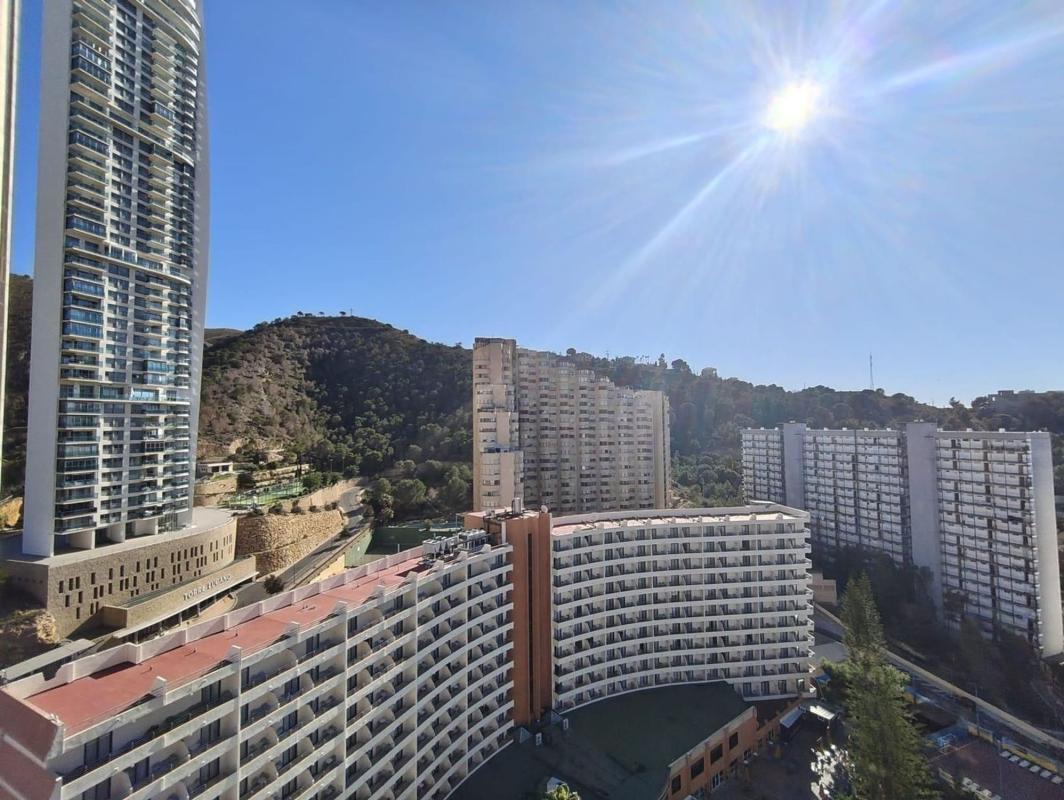 Venta de piso en Piso en Calle de Londres, Zona Sierra Helada, Benidorm, Benidorm
 photo 3