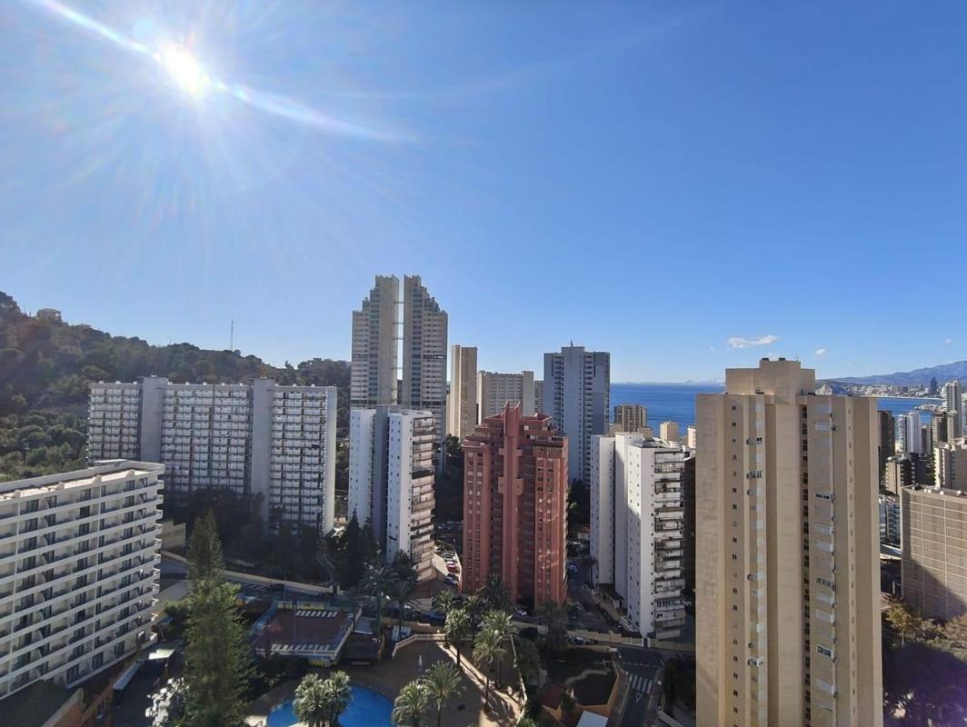 Venta de piso en Piso en Calle de Londres, Zona Sierra Helada, Benidorm, Benidorm
 photo 4