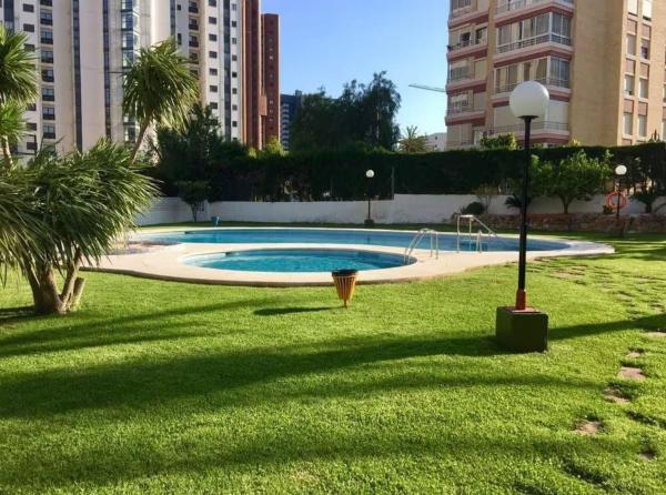 Venta de piso en Piso en Avenida de Zamora, Zona Rincón Bajo, Benidorm, Benidorm
photo 1
