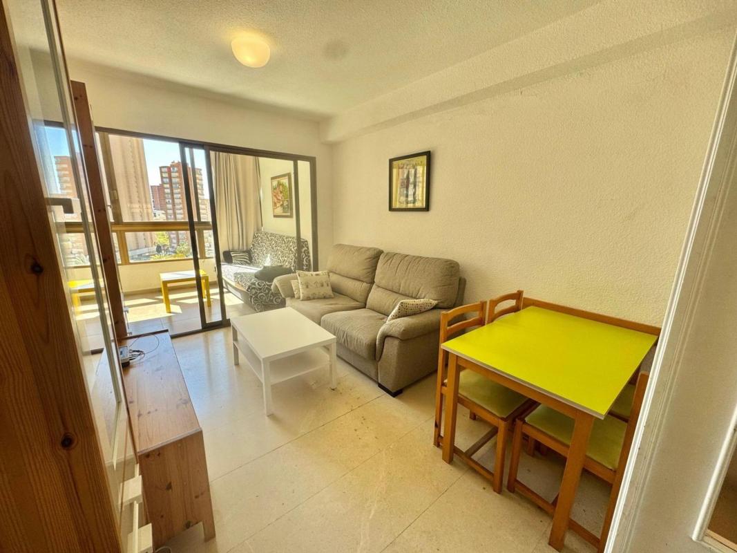 Продажа квартиры на Piso en Calle Ibiza, Pueblo Levante, Benidorm, Бенидорм
 photo 2