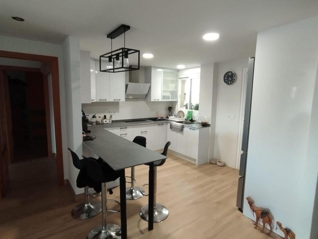 Venta de piso en Piso en Pueblo Levante, Benidorm, Benidorm
photo 1