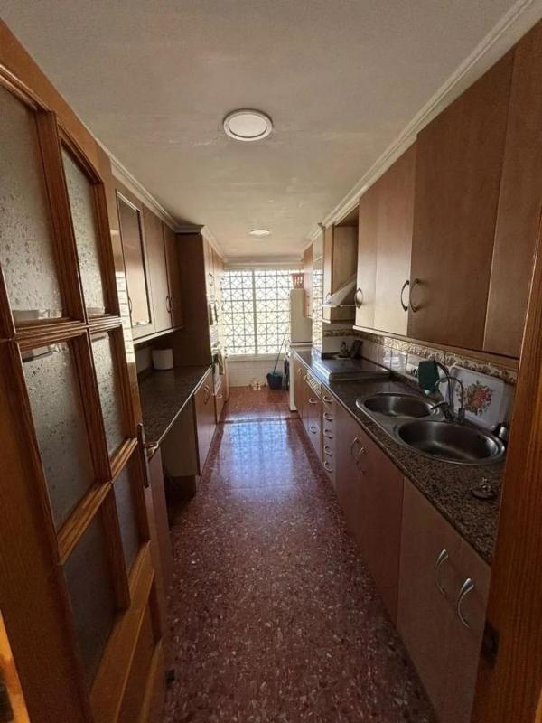 Продажа квартиры на Piso en Avenida Suiza, Pueblo Levante, Benidorm, Бенидорм
 photo 4