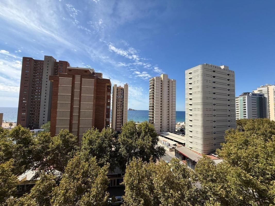 Sprzedaż mieszkania w Piso en Avenida del Mediterráneo, Playa de Levante, Benidorm, Benidorm
 photo 2