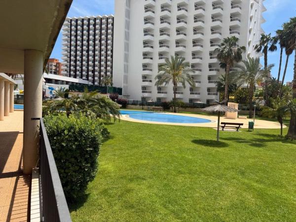 Venta de piso en Piso en Calle Derramador s/n, Zona Rincón Alto, Benidorm, Benidorm
thumbnail 2