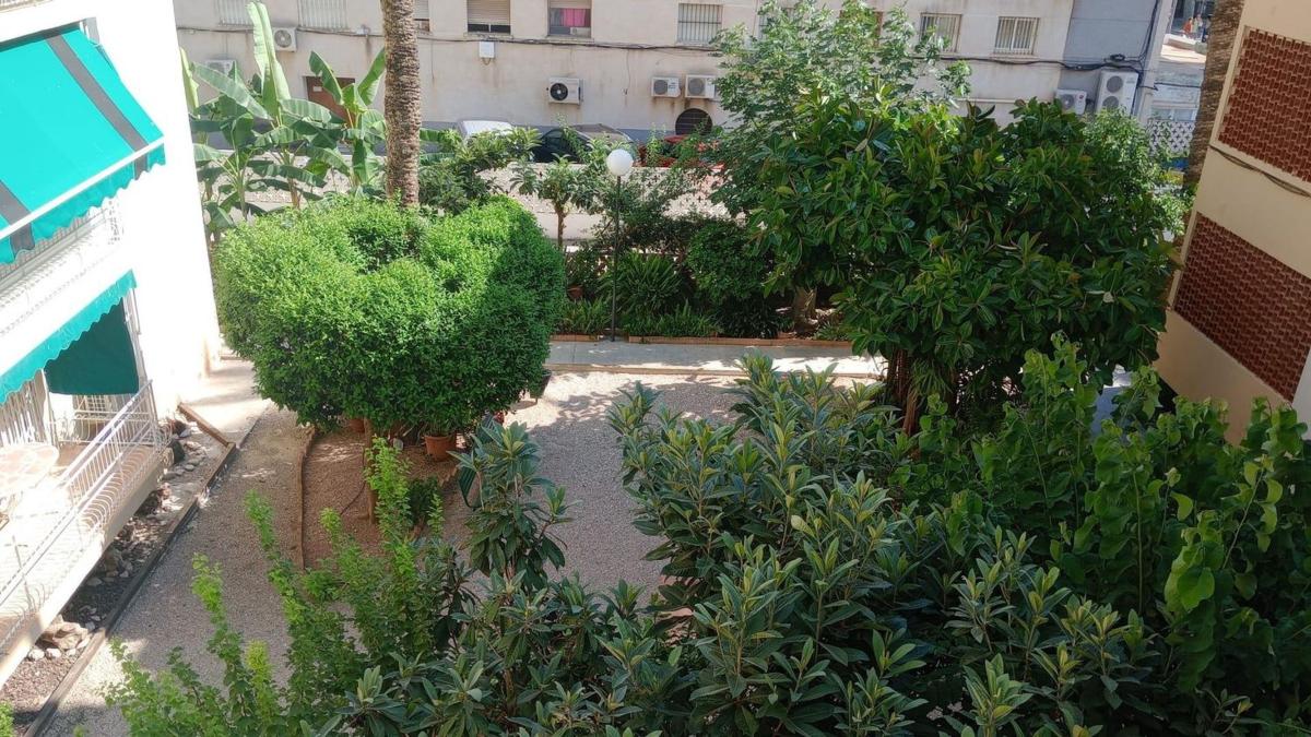 Sprzedaż mieszkania w Piso en Playa de Levante, Benidorm, Benidorm
photo 1
