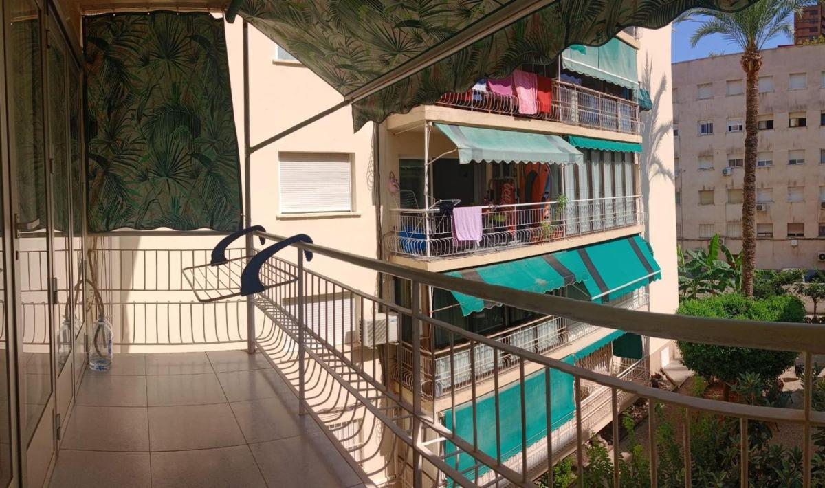 Sprzedaż mieszkania w Piso en Playa de Levante, Benidorm, Benidorm
photo 3
