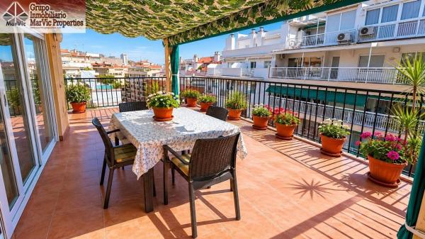 Ático en venta en  Ático en Centro Urbano, Benidorm, Benidorm photo 1