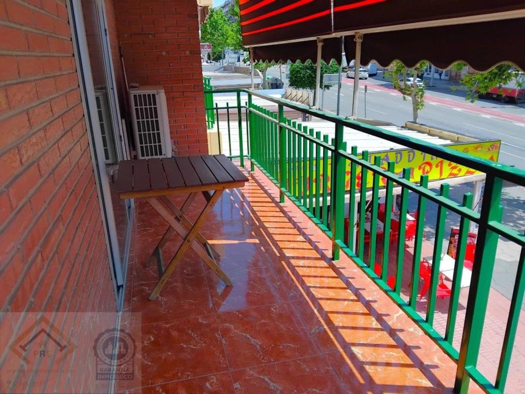 Venta de piso en Piso en Avenida Rei Jaume I, Pueblo Poniente, Benidorm, Benidorm
 photo 3