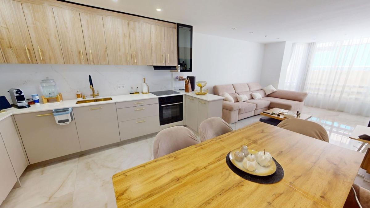 Sale of apartment in Piso en Calle Costera del Campo, Centro Urbano, Benidorm, Benidorm
photo 2