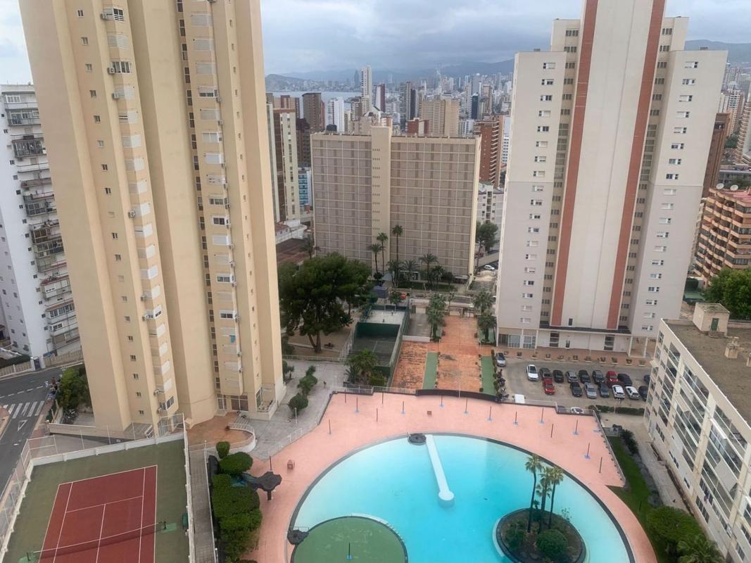 Venta de piso en Piso en Zona Sierra Helada, Benidorm, Benidorm
 photo 2