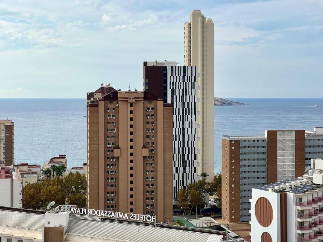 Sprzedaż mieszkania w Piso en Avenida del Derramador, Zona Rincón Alto, Benidorm, Benidorm
photo 1