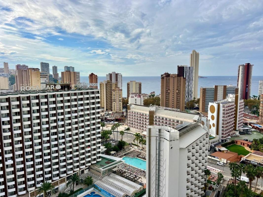 Sprzedaż mieszkania w Piso en Avenida del Derramador, Zona Rincón Alto, Benidorm, Benidorm
photo 2