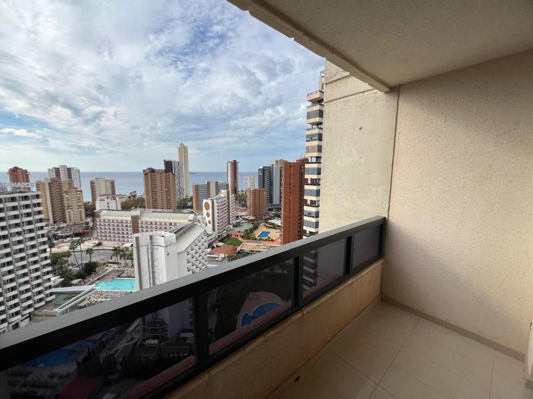 Sprzedaż mieszkania w Piso en Avenida del Derramador, Zona Rincón Alto, Benidorm, Benidorm
photo 5