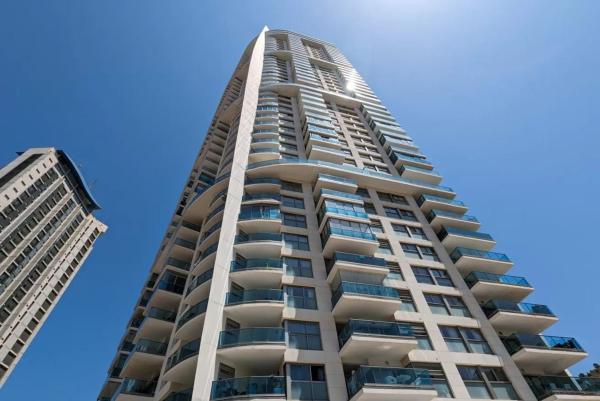 Venta de piso en Piso en Calle de Viena, 8, Zona Sierra Helada, Benidorm, Benidorm
photo 1