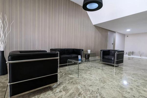 Venta de piso en Piso en Calle de Viena, 8, Zona Sierra Helada, Benidorm, Benidorm
thumbnail 2