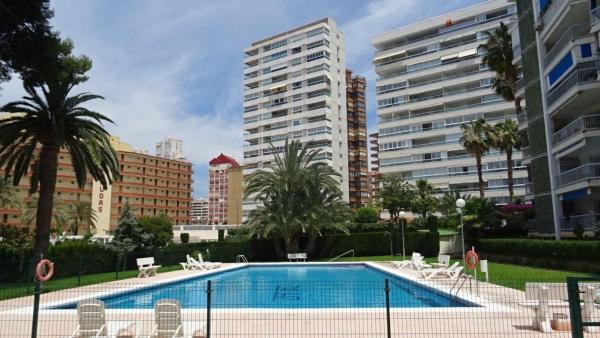 Venta de piso en Piso en Calle de Londres, Zona Sierra Helada, Benidorm, Benidorm
photo 1