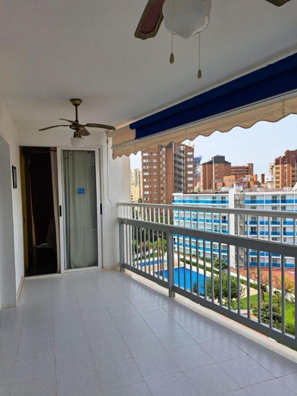 Venta de piso en Piso en Calle de Londres, Zona Sierra Helada, Benidorm, Benidorm
 photo 3