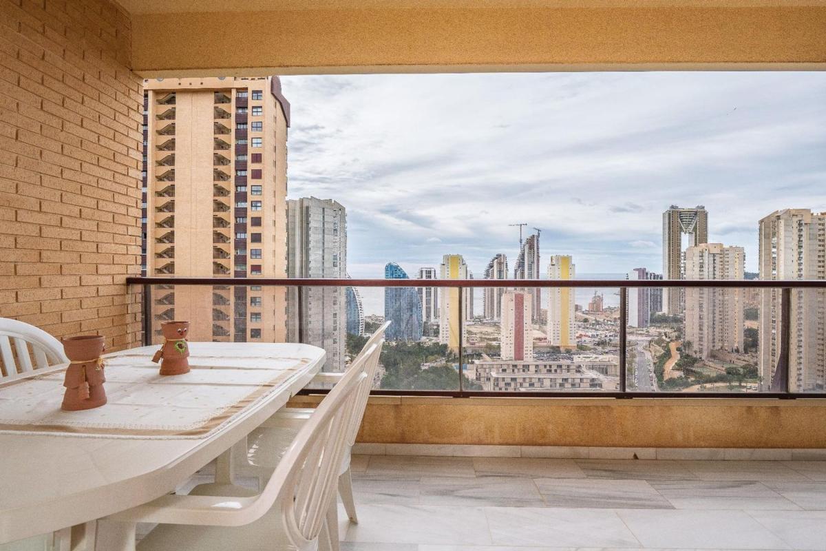 Продажа квартиры на Piso en Calle Presidente Adolfo Suárez, Pueblo Poniente, Benidorm, Бенидорм
photo 3
