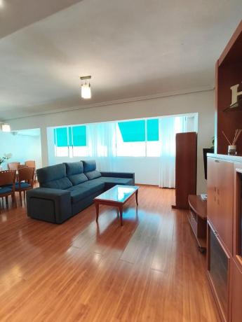 Venta de piso en Piso en Calle del Condestable Zaragoza, 19, Puerto, Benidorm, Benidorm
 photo 1