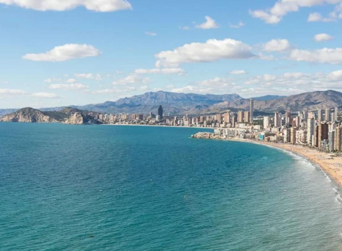 Venta de piso en Piso en Calle de Bonn, Zona Sierra Helada, Benidorm, Benidorm
 photo 2