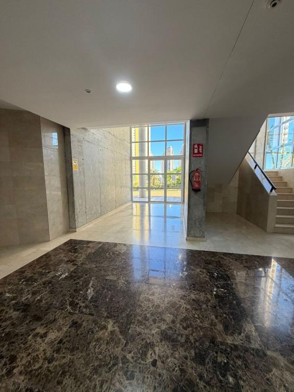 Venta de piso en Piso en Calle Presidente Adolfo Suárez, 22, Pueblo Poniente, Benidorm, Benidorm
 photo 3