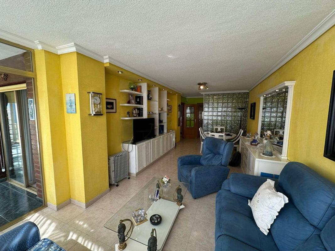 Продажа квартиры на Piso en Pueblo Levante, Benidorm, Бенидорм
 photo 2