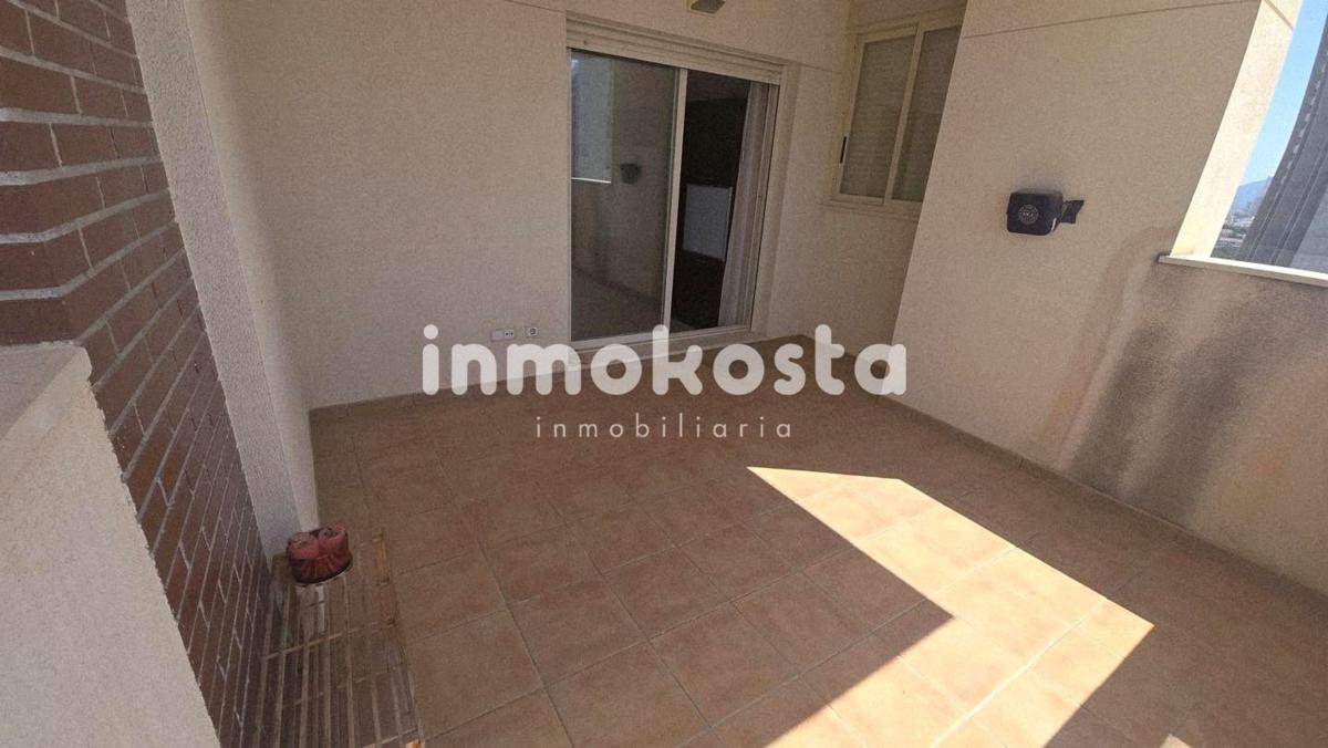 Venta de piso en Piso en Calle Presidente Adolfo Suárez, Pueblo Poniente, Benidorm, Benidorm
photo 5