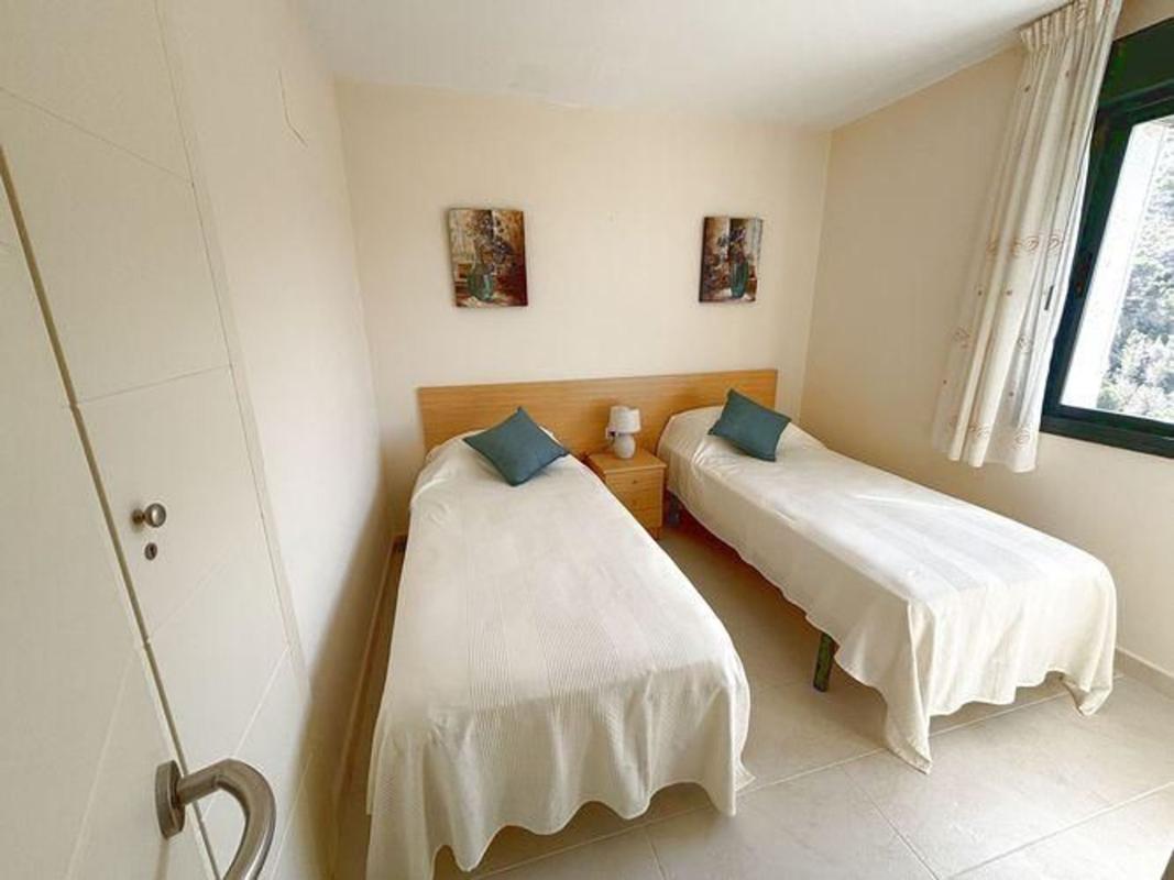 Venta de piso en Piso en Calle Sierra Dorada, Zona Sierra Helada, Benidorm, Benidorm
 photo 5