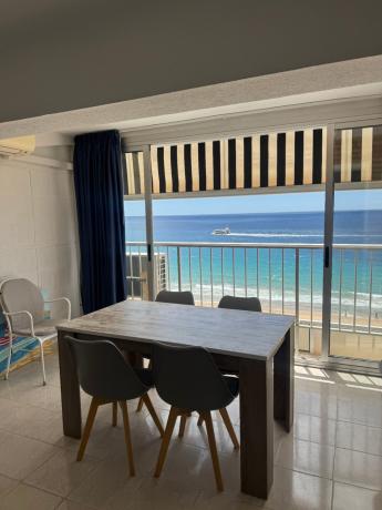 Venta de piso en Piso en Playa de Levante, Benidorm, Benidorm
 photo 1