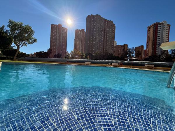 Venta de piso en Piso en Municipi Del, Pueblo Levante, Benidorm, Benidorm
 photo 1