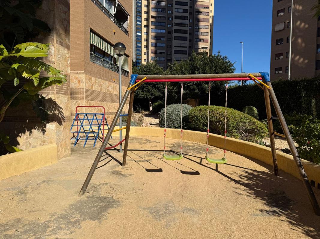 Venta de piso en Piso en Municipi Del, Pueblo Levante, Benidorm, Benidorm
 photo 5