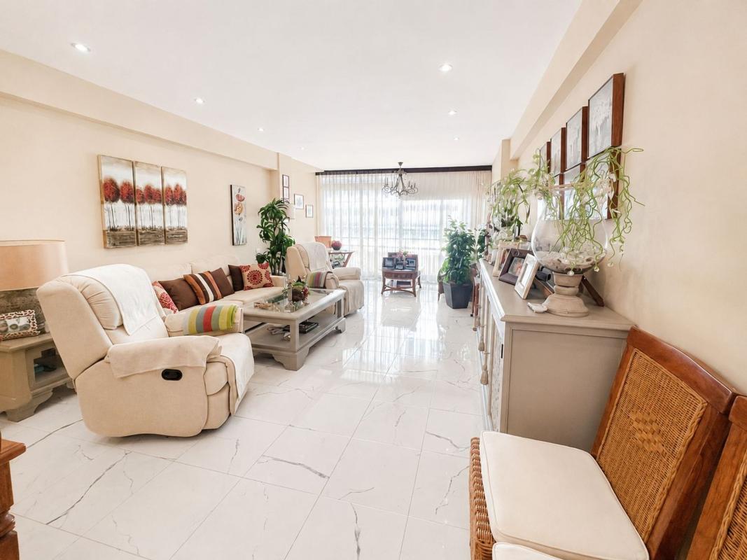 Продажа квартиры на Piso en Avenida de Ruzafa, Centro Urbano, Benidorm, Бенидорм
photo 3
