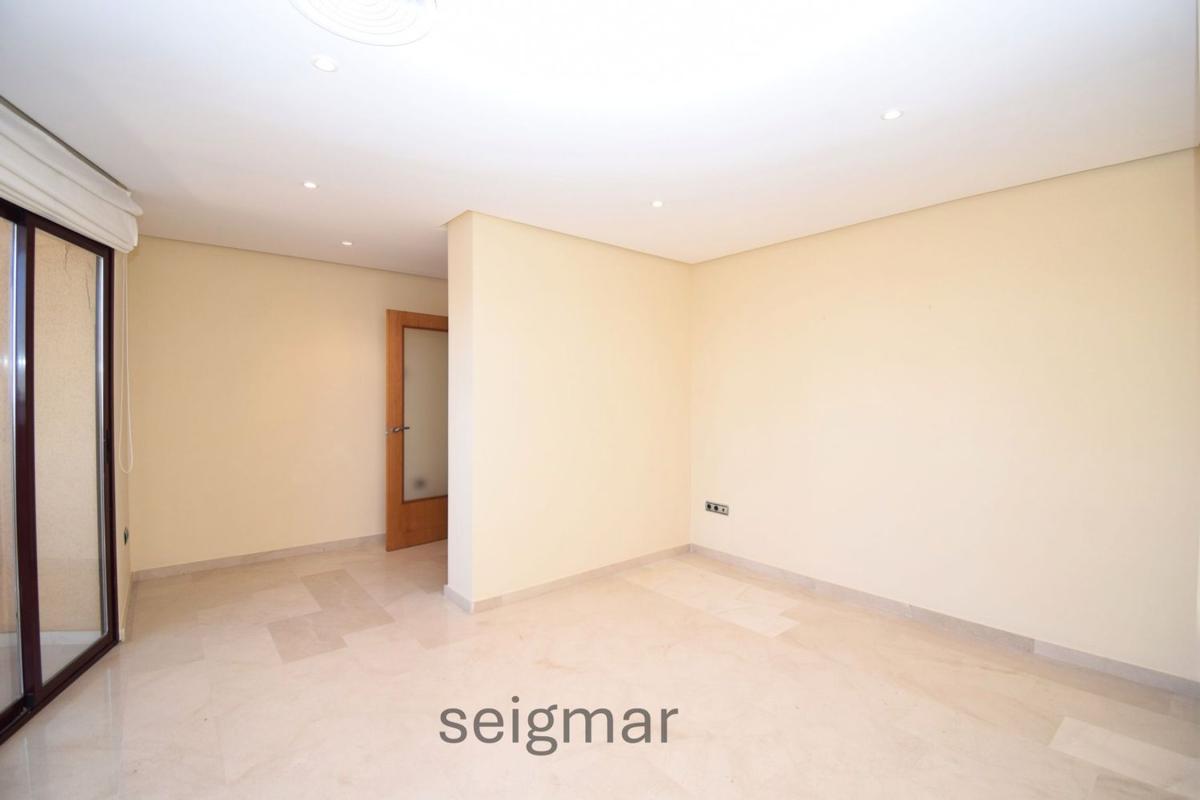 Продажа квартиры на Piso en Avenida del Municipi, Pueblo Levante, Benidorm, Бенидорм
photo 5