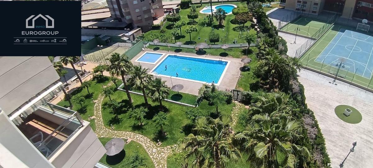 Venta de piso en Piso en Zona Rincón Bajo, Benidorm, Benidorm
photo 1