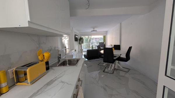 Venta de piso en Piso en Zona Sierra Helada, Benidorm, Benidorm
thumbnail 1