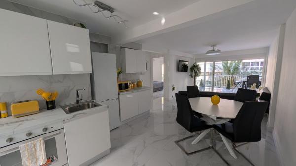 Venta de piso en Piso en Zona Sierra Helada, Benidorm, Benidorm
thumbnail 2