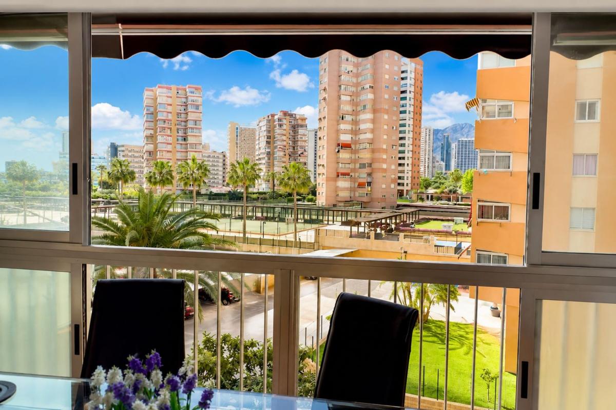 Sprzedaż mieszkania w Piso en Juan Fuster Zaragoza, Zona Rincón Bajo, Benidorm, Benidorm
photo 1