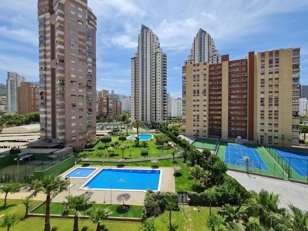 Sale of apartment in Piso en Avenida de l'Almirall Bernat de Sarria, Zona Rincón Alto, Benidorm, Benidorm
photo 1