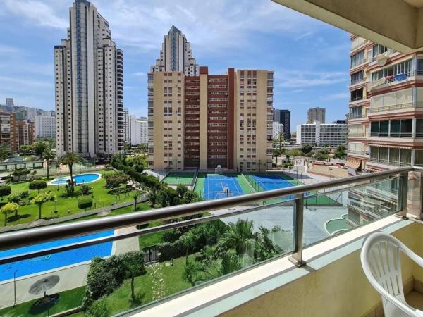 Sale of flat in Piso en Avenida de l'Almirall Bernat de Sarria, Zona Rincón Alto, Benidorm, Benidorm
 photo 2