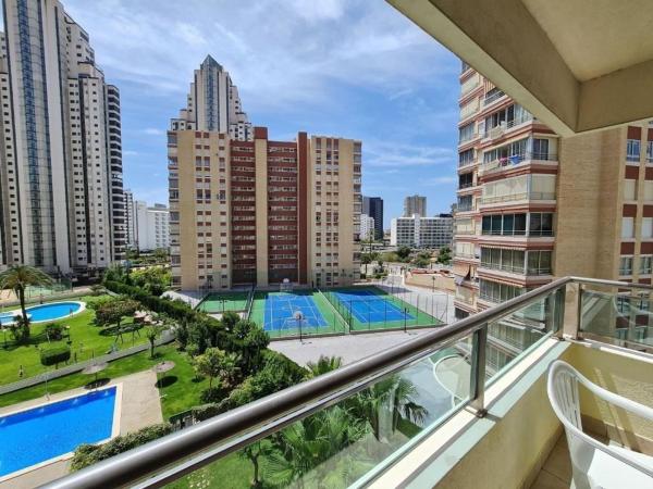 Sale of flat in Piso en Avenida de l'Almirall Bernat de Sarria, Zona Rincón Alto, Benidorm, Benidorm
 photo 3