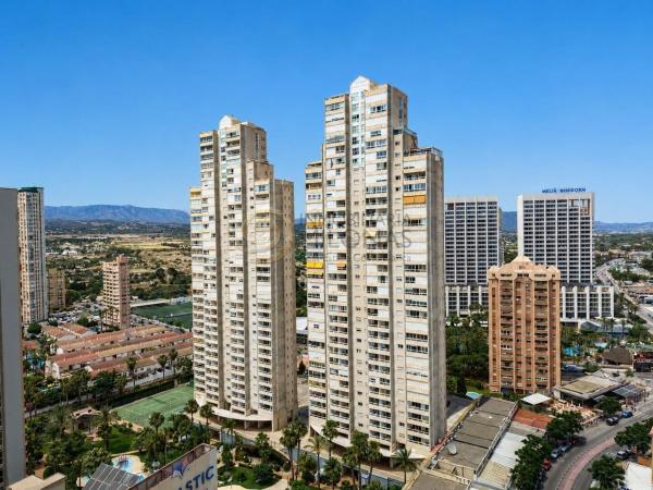 Sale of flat in Piso en Avenida Ametlla de Mar, 17, Zona Rincón Bajo, Benidorm, Benidorm
 photo 1