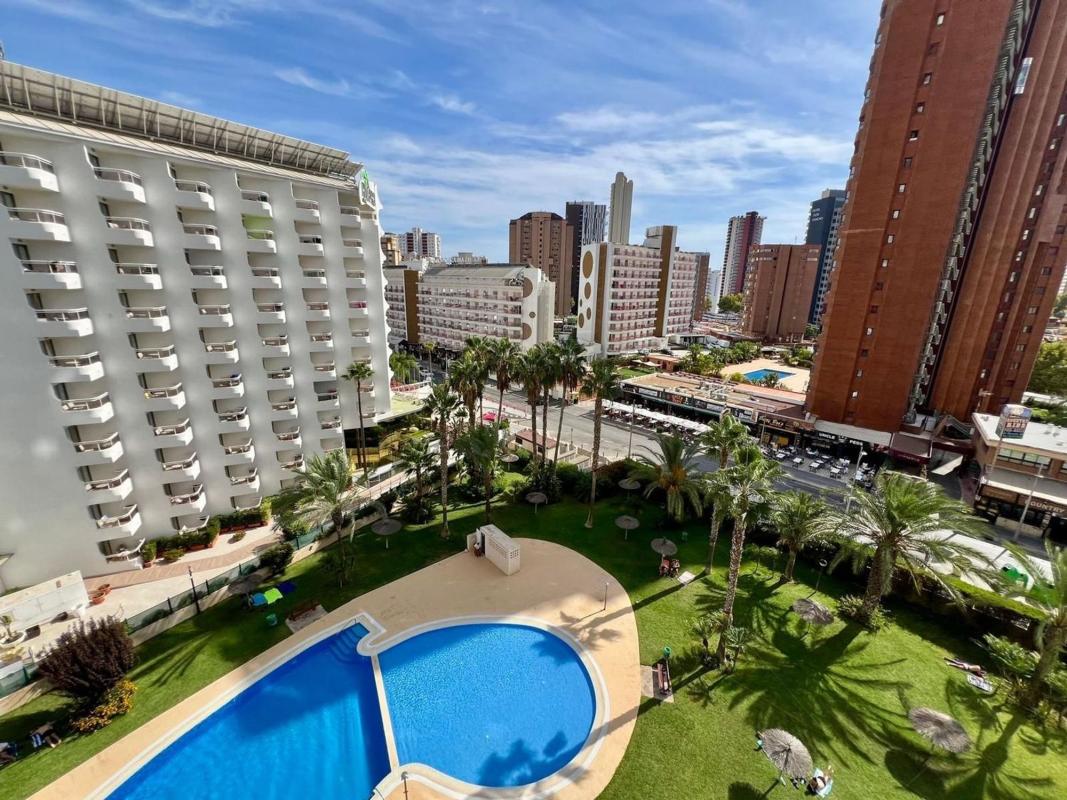 Sprzedaż mieszkania w Piso en Avenida del Derramador, Zona Rincón Alto, Benidorm, Benidorm
photo 1