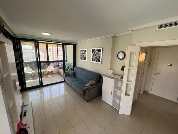 Sale of flat in Piso en Avenida del Derramador, Zona Rincón Alto, Benidorm, Benidorm
thumbnail 2